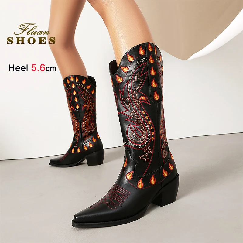 

Embroidery Boots For Woman 5.6CM Chunk Heels pointy Mid-calf Boots 2026 Spring Autumn New PU leather Western Female Shoes CD