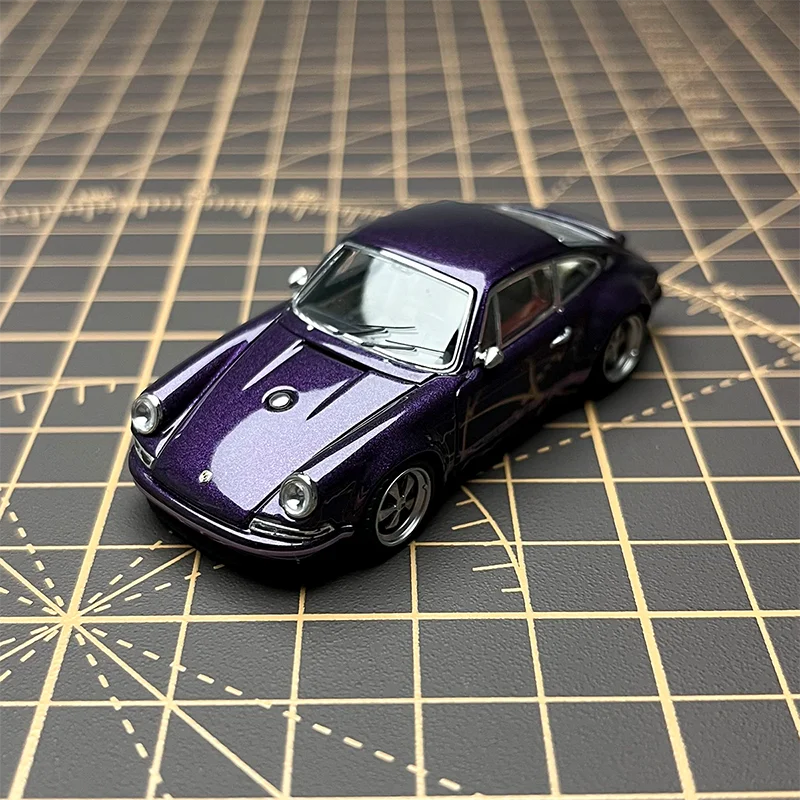 Zincit 1:64 Scale 911 964 singer Coupe Alloy Simulation Metal Car Model Static Collection Decorated Holiday Toy Souvenir Gift