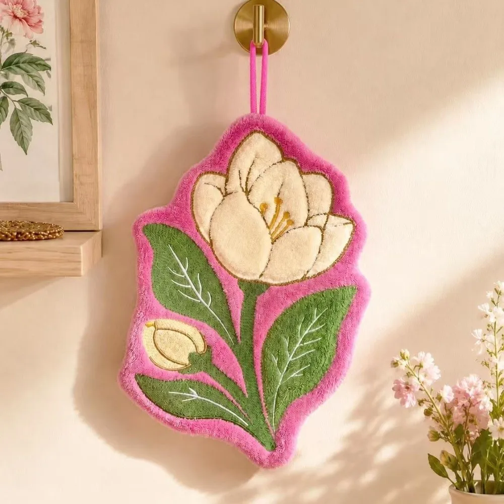 Gifts Coral Fleece Flower Hand Towel Thickened Floral Pattern Hand Drying Towel Hanging Loop Decorative Hand Towel Bathroom Use