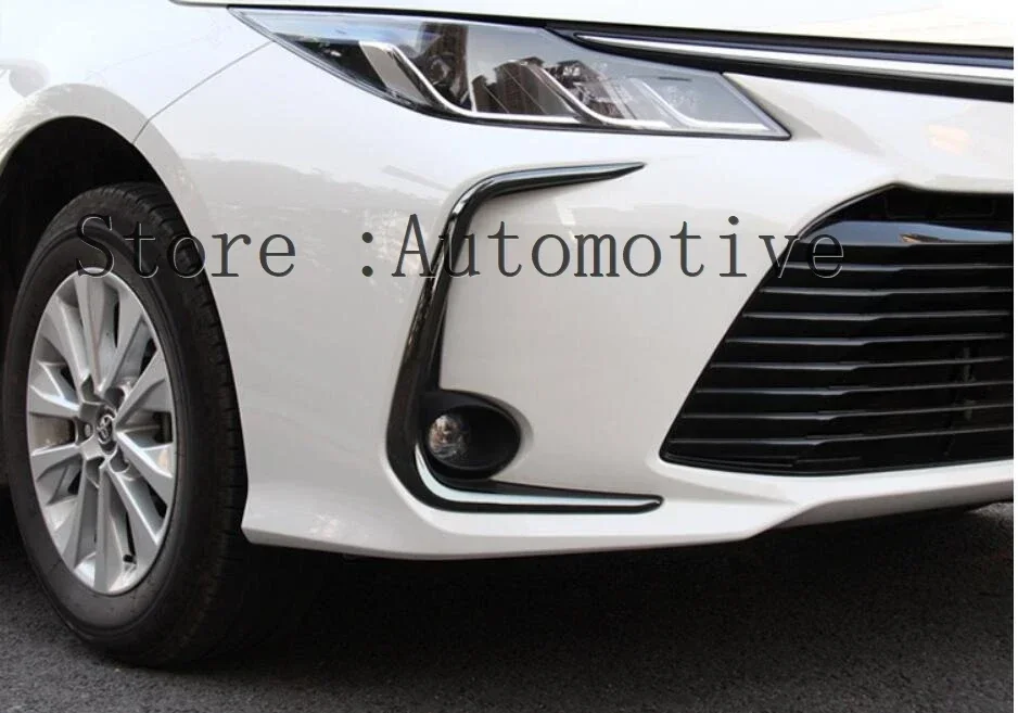 أضواء الضباب الأمامية الضباب ضوء المصباح حلقة غطاء إطاري الكسوة لتويوتا كورولا E210 بريستيج ألتيس 2019 2020 2021 مشرق