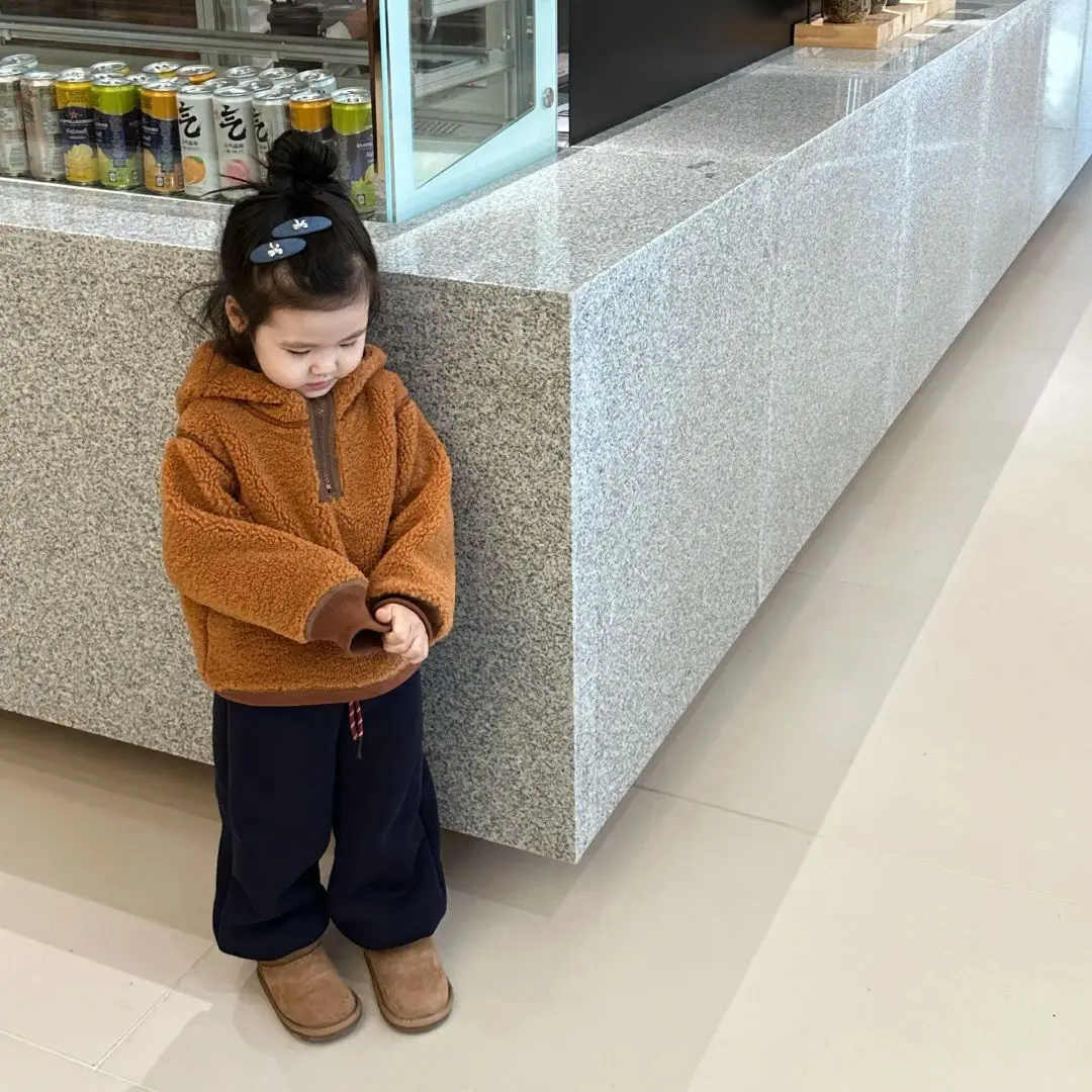 

Korean Children's Clothing Girls' Lamb Wool Sweater Winter Clothing Children's Baby Coffee Color Velvet Thermal Top Hoodie