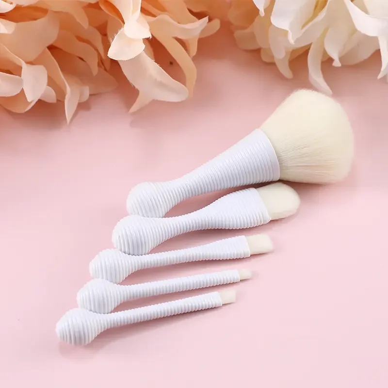 エナジークリエイティブメイクブラシ多機能ブラシセット