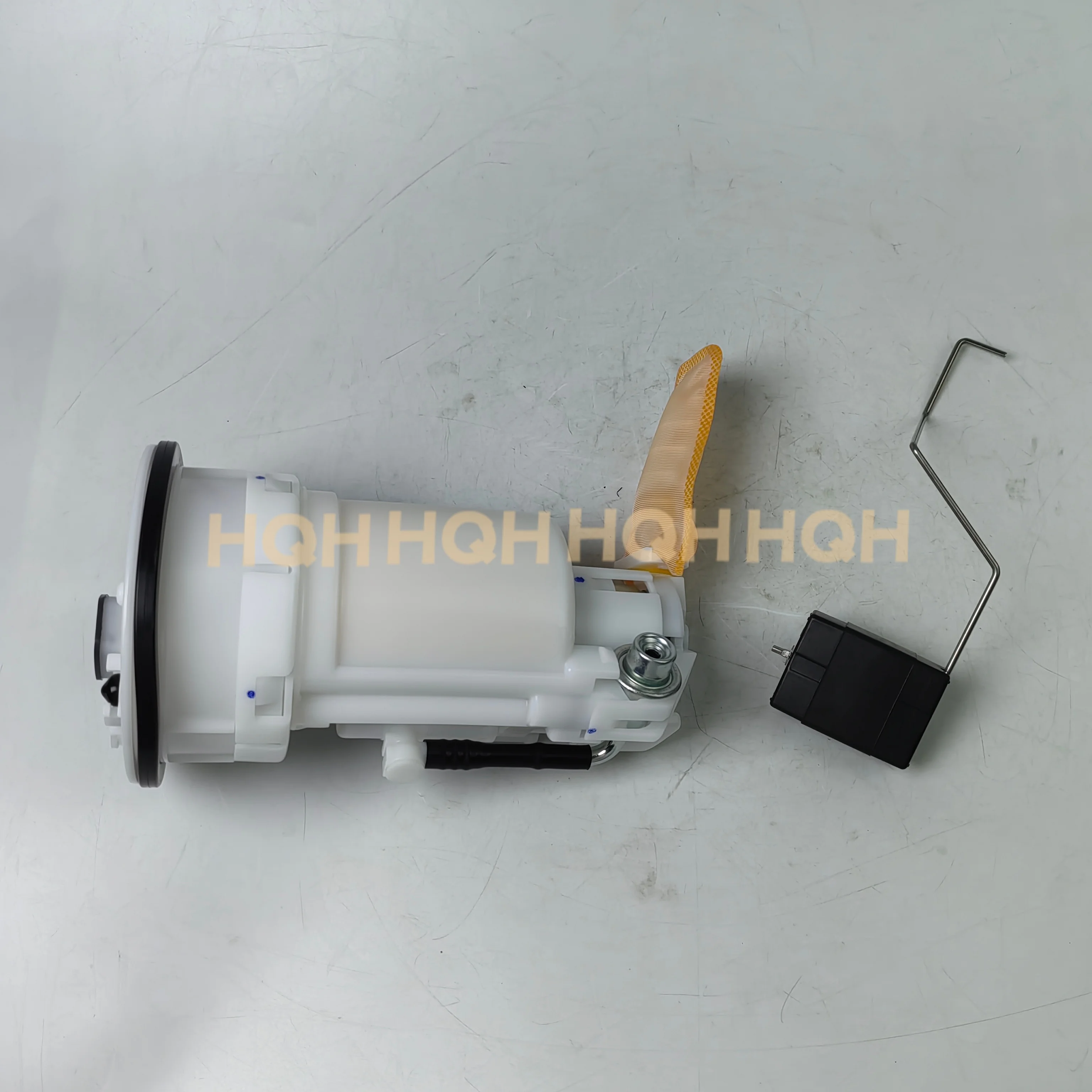 

Топливный насос HQH в сборе для Toyota Crown 1JZGTE-VVTI JZS171 GH-JZS175 77020-30060 101961-6020 7702030060 1019616020