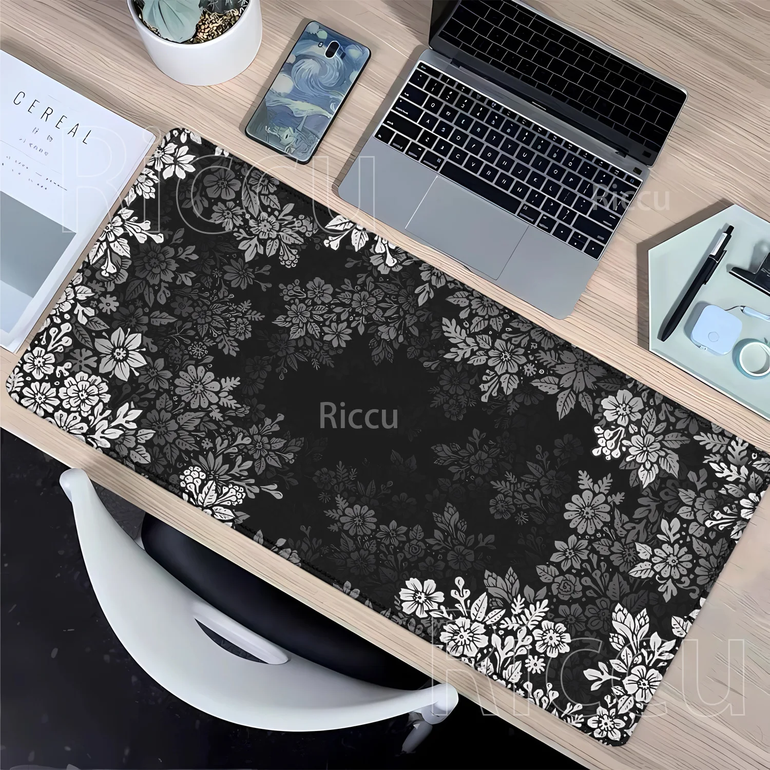 

Большой коврик для мыши черно-белый с цветочным узором, XXL, для компьютера и офиса, резиновый, противоскользящий, для игровой клавиатуры, с HD-печатью, настольный коврик