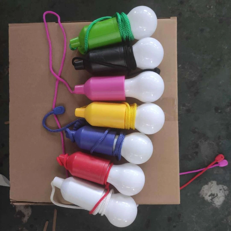 1 قطعة ديكور حديقة المنزل المحمولة LED سحب الحبل ضوء لمبة بطارية تعمل معلقة سحب الحبل ليلة مصباح التخييم في الهواء الطلق مصباح خيمة