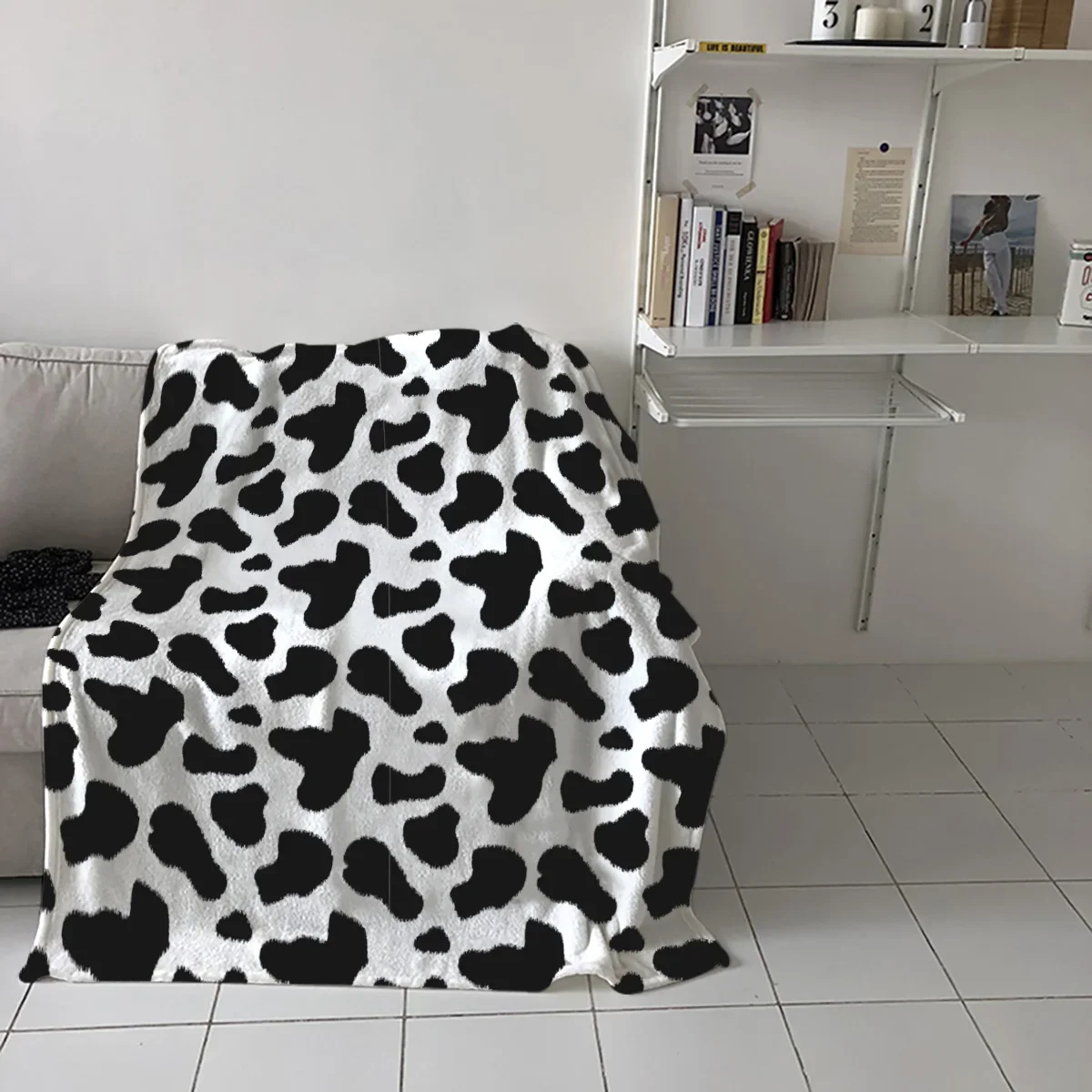 Cow Pattern Flannel Fleece Bed Blanket Bedspread Coverlet Bed Cover Soft Lightweight Warm Cozy Blankets