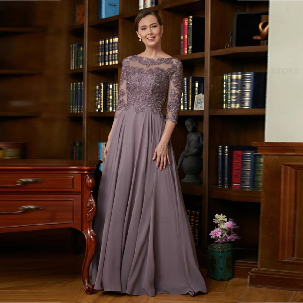 Classic Wedding Guest Dresses A-Line Scoop Illusion Mother of the Bride Dress 2023 Lace Pleated Floor-Length Long Evening Gowns