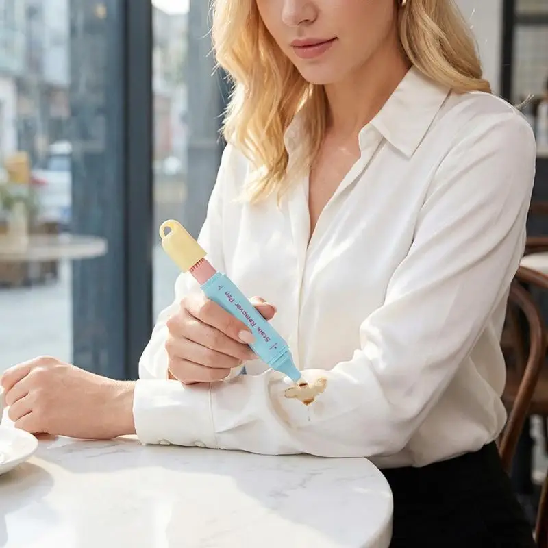 

Pocket Stain Remover Pen Clothes Trainers Handbag Cleans Coffee Food Spills Fast Portable for Travel ConvenienceHot