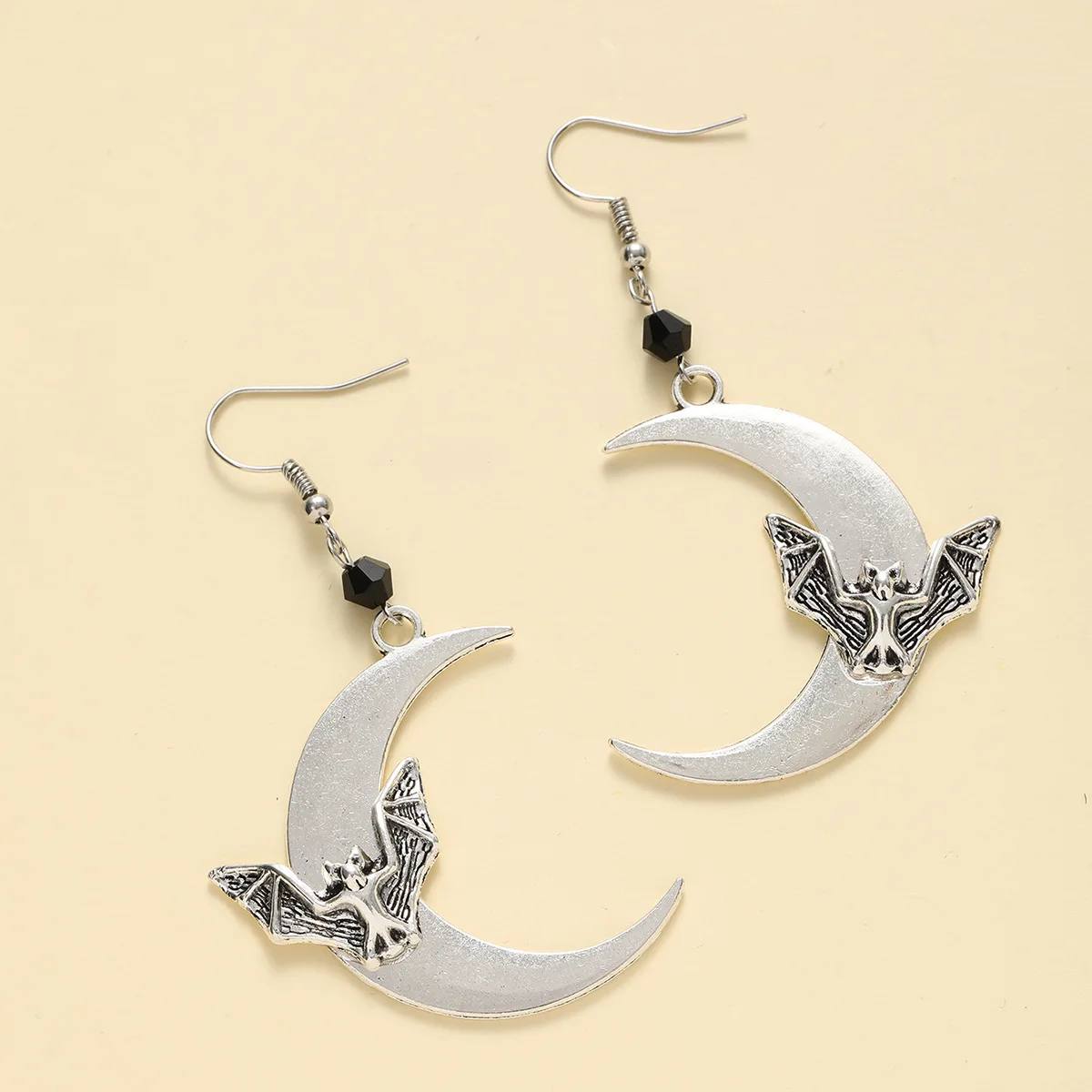 القوطية مصاص دماء الخفافيش الدم أقراط للنساء الفتيات خمر قطرة الماء الأحمر الخرز القمر العنكبوت قلادة الأذن السنانير مجوهرات الإكسسوار