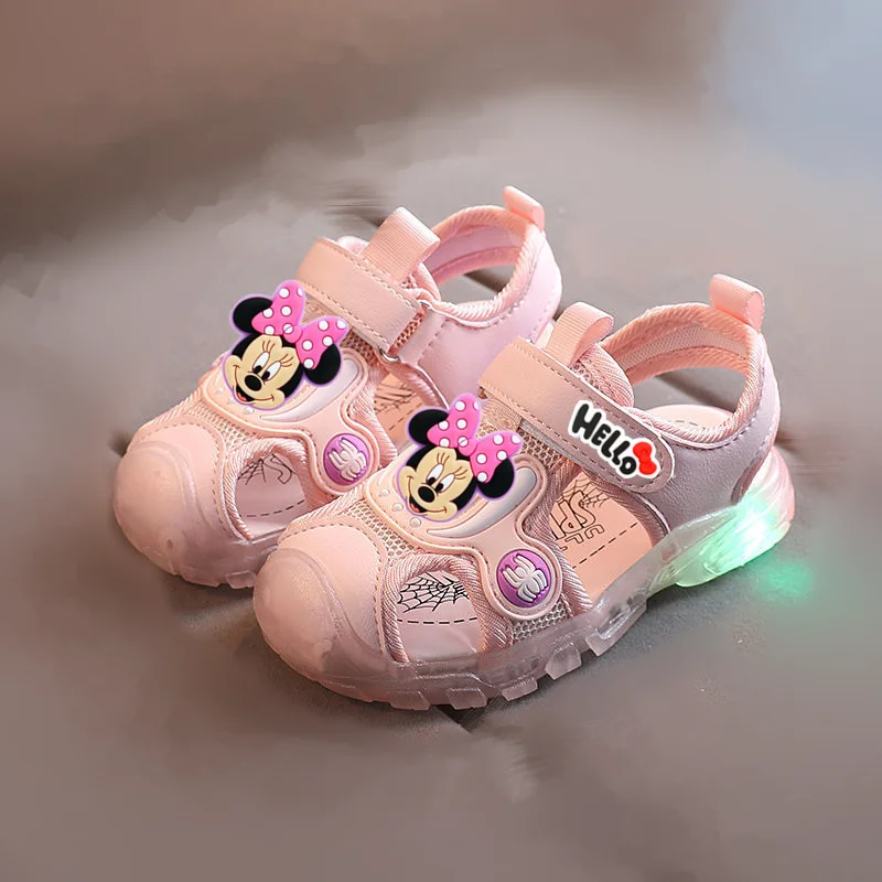 

Детские спортивные сандалии с Микки Маусом и Минни Стич, новые летние пляжные туфли для девочек Baotou, модная обувь принцессы с подсветкой для малышей