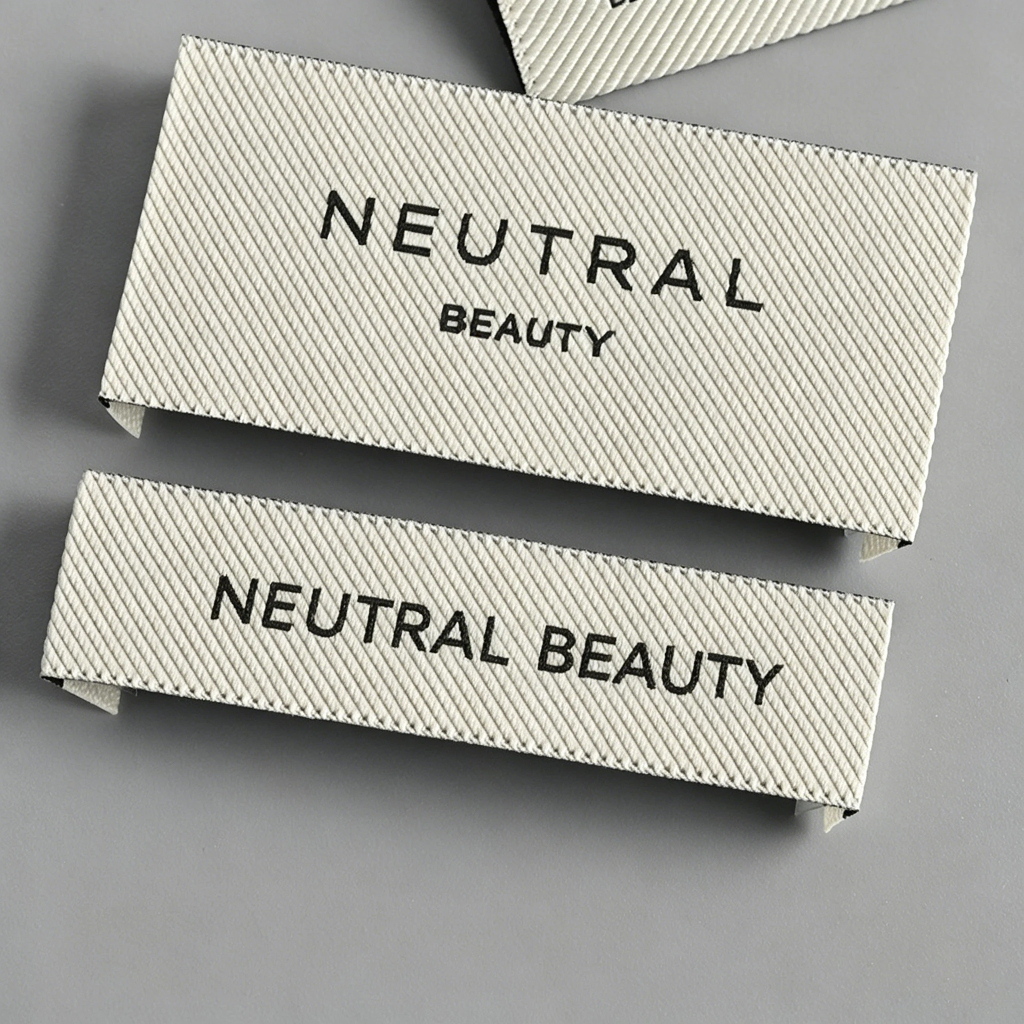 Twill Woven Labels High Density Fold Garment Neck Tags Luxury Clothing Sew On Brand Collar Labels Apparel Sewing Accessories