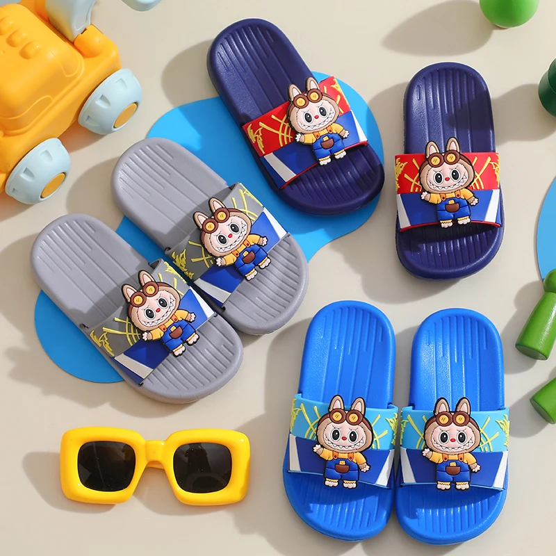 

Новые обновленные бестселлеры для мальчиков 2025 года, милый мультяшный дизайн, легкие и дышащие, подходят для домашнего и наружного ношения.