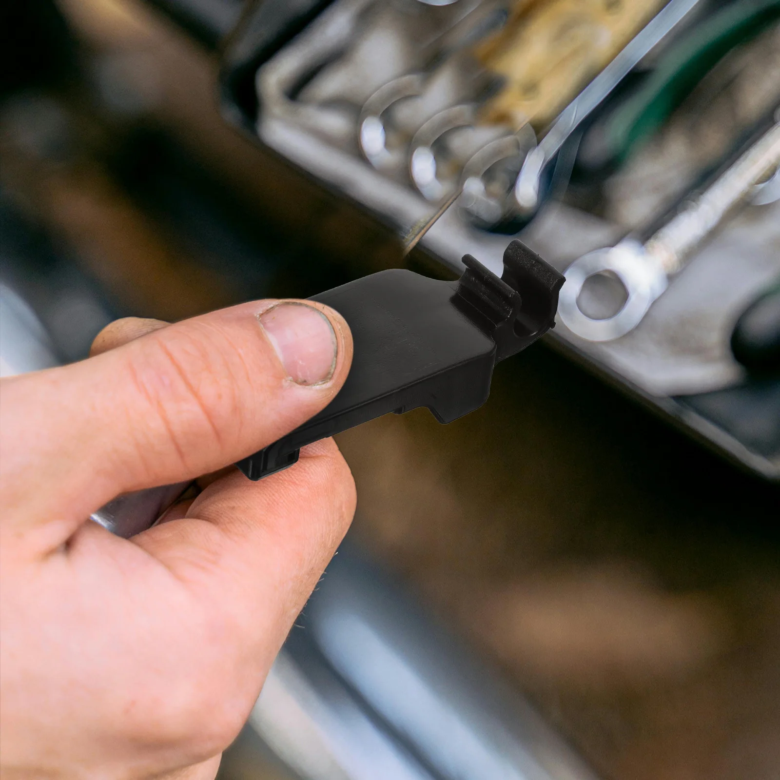 

Durable Engine Hood Support Rod Clip Base for Stable Hood Prop Retainer Prevents Slipping and Noise