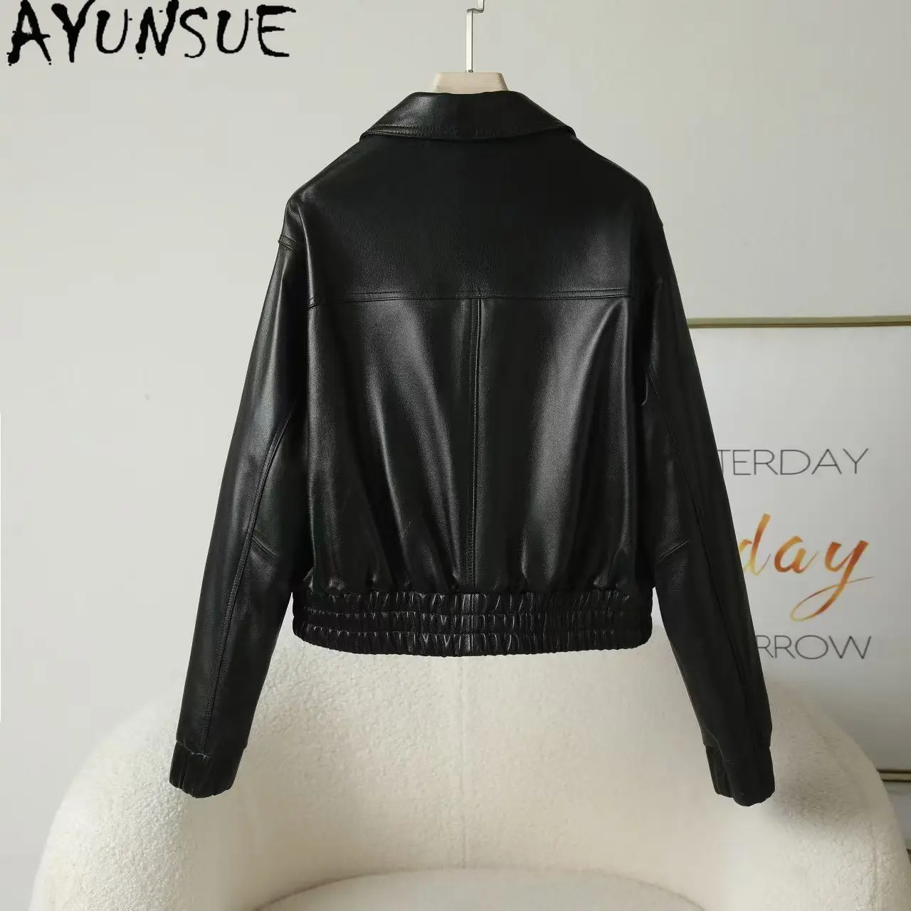 AYUNSUE オイルワックス本革ジャケットの女性 2025 黒シープスキンバイクジャケット春秋服半野菜なめし