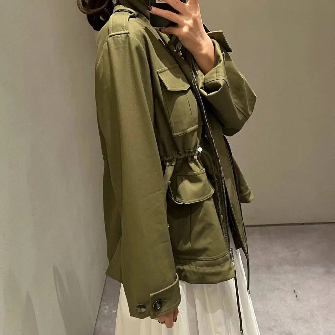 2024 New Autumn Fashion Stand Collar Long Sleeves Streetwear Trench Coat Women Drawstring Waist Big Pockets Safari Style Coats