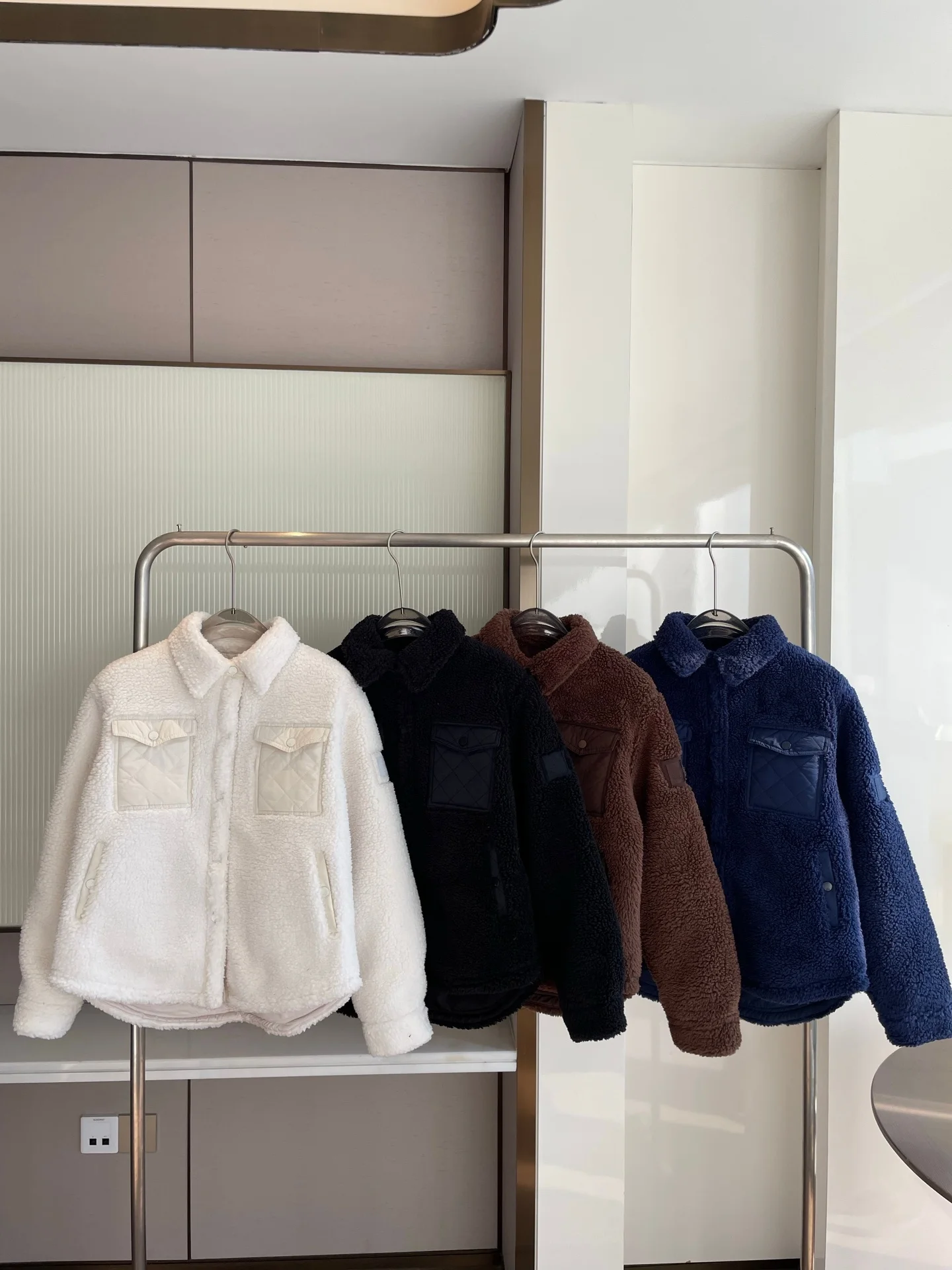 

Solid color stand up collar zipper buckle lamb wool casual hooded fleece jacket