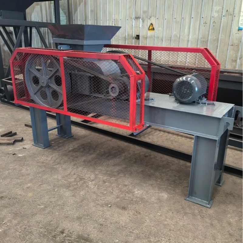 Deposit Dual Motor Driven Roller Sand Making Machine For River Pebble Granite Basalt With Adjustable Discharge 0 40mm Crushing