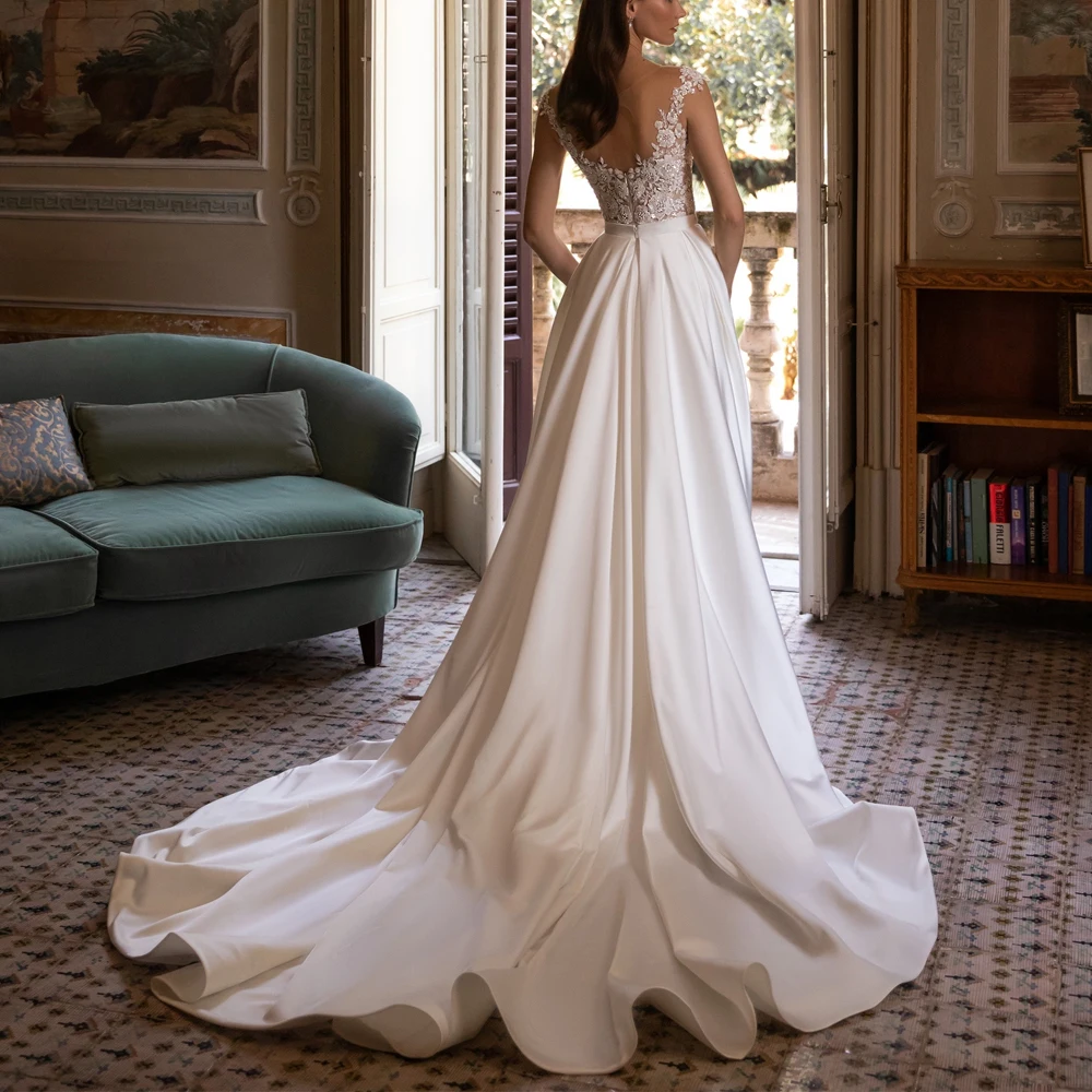 

Customized Mermaid Wedding Dresses Spaghetti Straps Detachable Overskirt Bridal Grown Applique Lace Zipper Vestido de novia