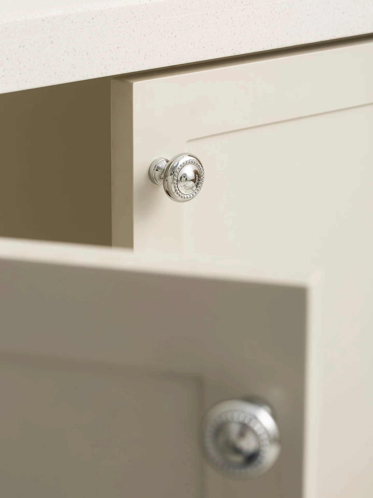 Solid Brass Bright Silver Furniture Pulls Handles for Bedroom Closet Wardrobe Door Shoe Cabinet Kitchen Drawer Small Handles