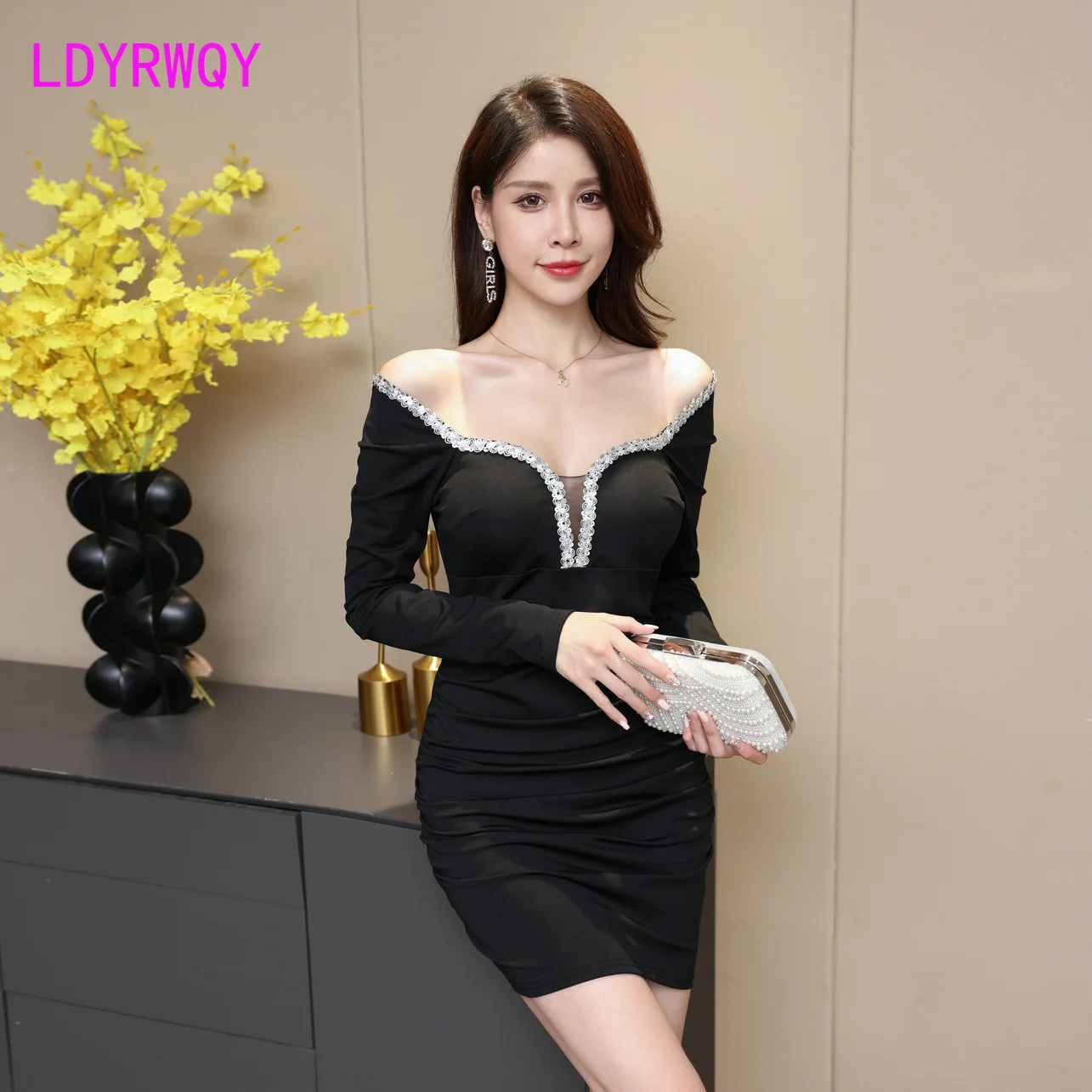 

Sexy Long Sleeves Wrapped Hip Dress, Stylish Celebrity New Slim Fit