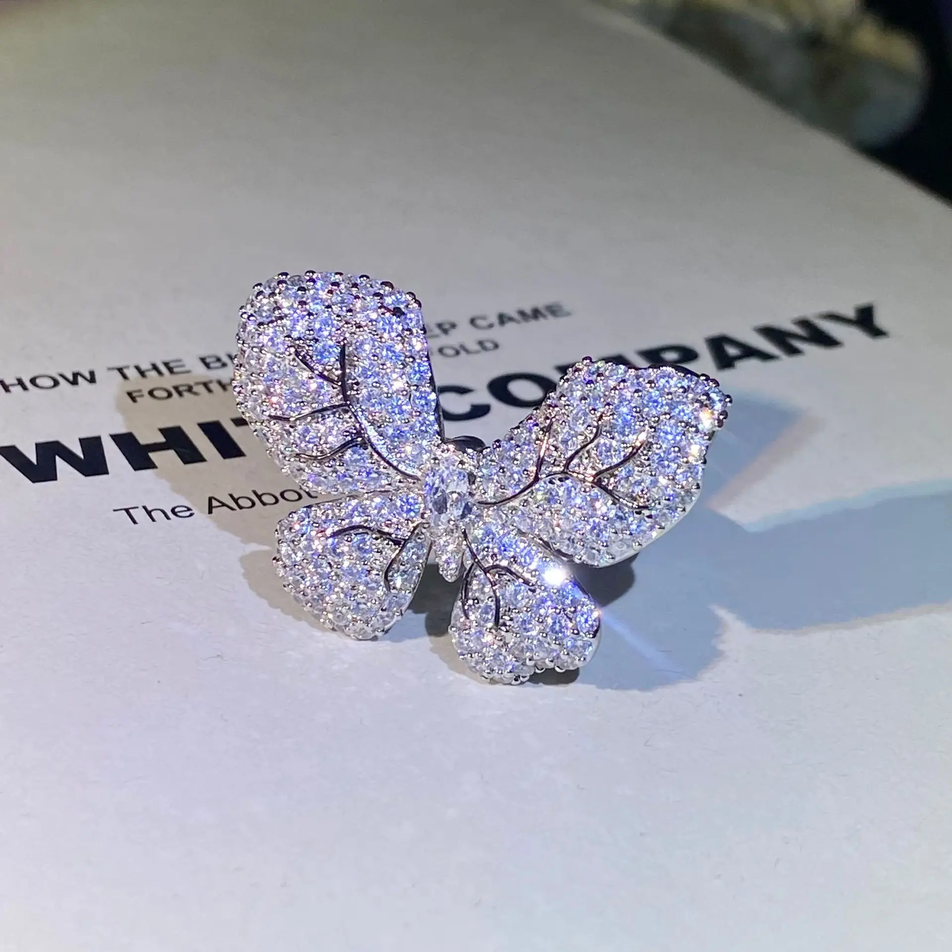 925 silver exaggerated flash diamond temperament female group inlaid zircon butterfly adjustable ring party engagement gift