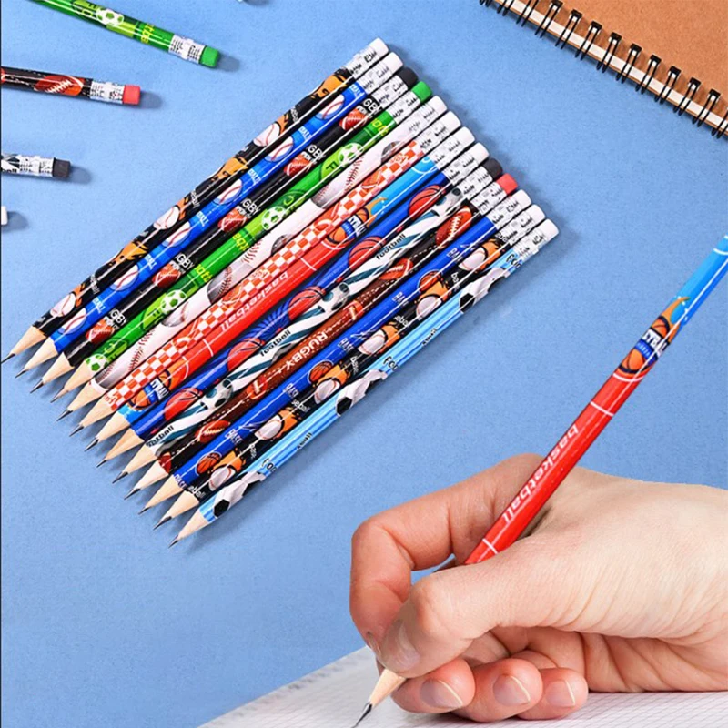 Imagem -02 - Futebol Theme Party Painting Writing hb Pencils For Kids Birthday Favors Presente da Escola Pinata Fillers Boy Gift 12 Pcs