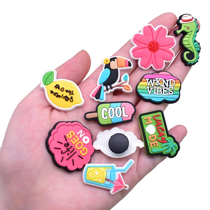 Animação Movie Summer Charms, Sapatos de jardim, Pins férias, Pulseira Acessórios Crox, Atacado, Dropship Seller, 30pcs