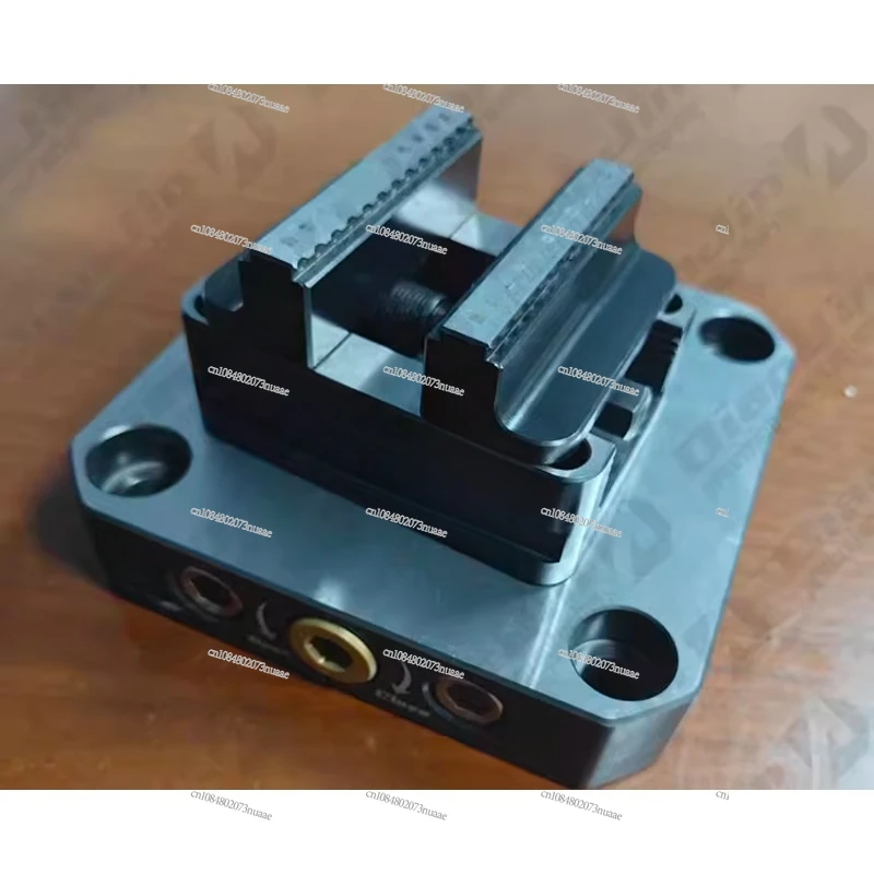 4-5 Axis Fixture Self-centering Vise Positive Paired with Zero Point Quick Change Four Axis L-block Bridge Board DJ-6080H-R