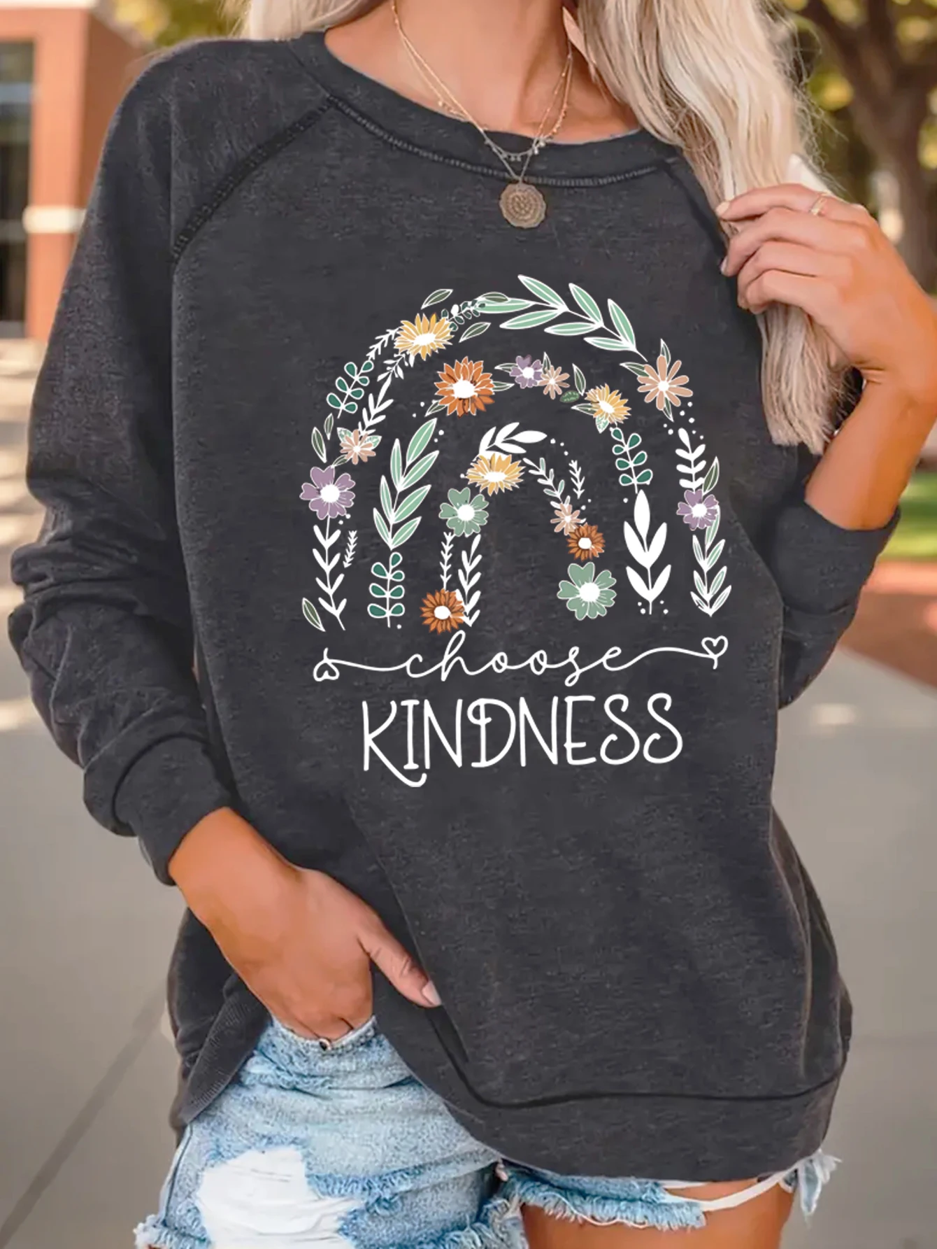 

Fashion Letter Bouquet Printed Sweatshirt Casual Round Neck Raglan Long Sleeve Sweatshirt Autumn and Spring Women's Clothing