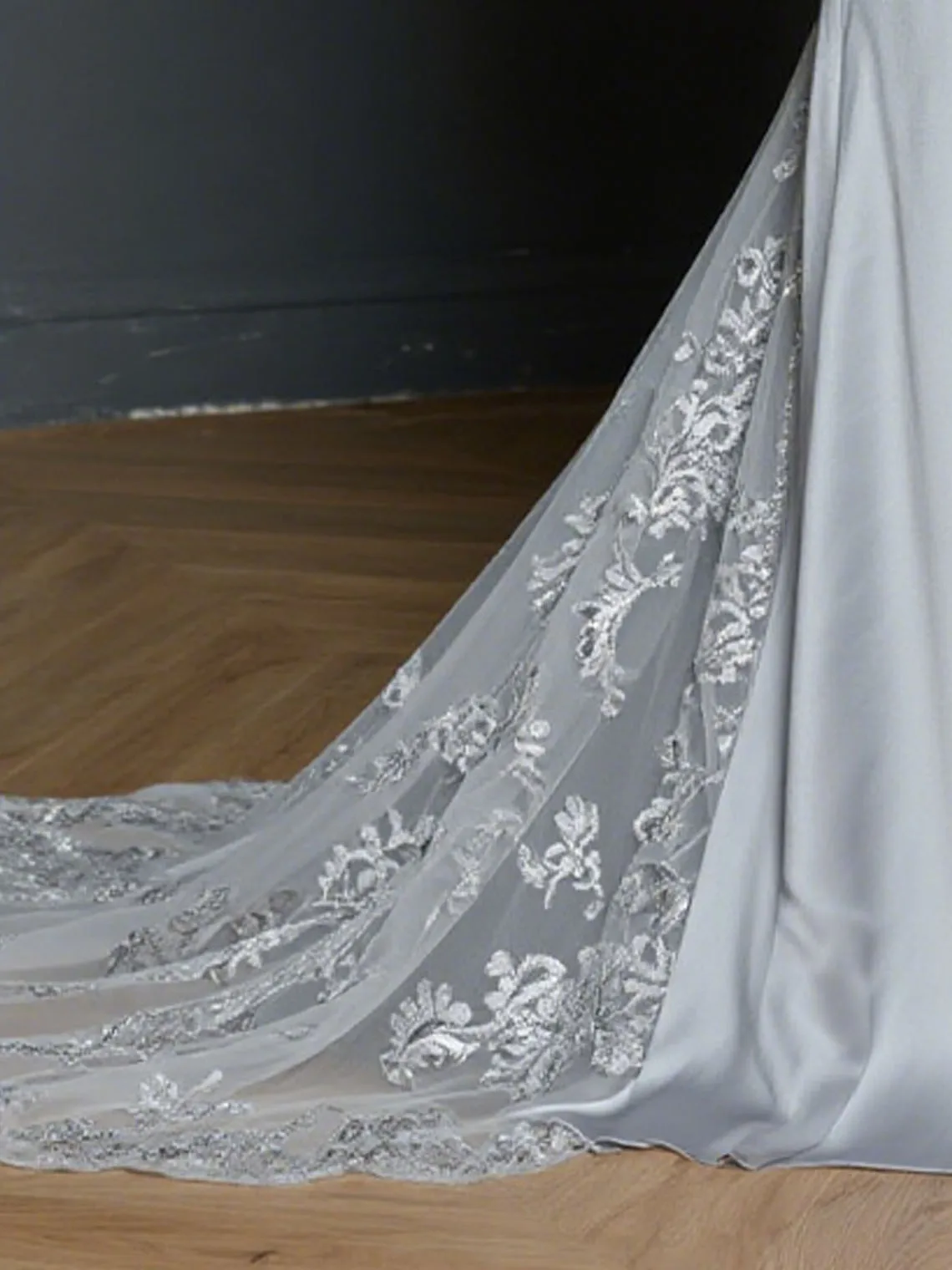 ラグジュアリーモダンマーメイドイブニングドレスVネックサテンロングスリーブアップリケフォーマルプロムガウンウェディングパーティードレス2025無料カスタマイズ