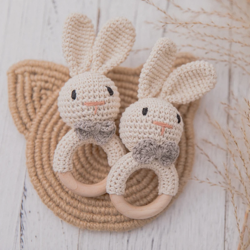 

1pc Baby Crochet Rattle Wooden Teether Toy BPA Free Wood Rodent Rabbit Rattle Baby Mobile Play Gym New Born Educational Toys