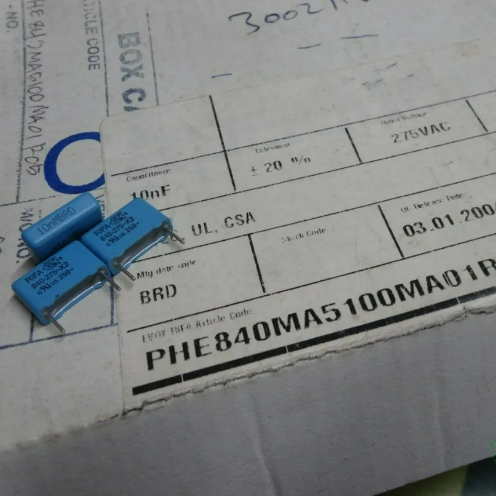 

10pcs/lot RIFA PHE840 0.01uf 275VAC 10nF 103 M Brand New 10mm Film Capacitor