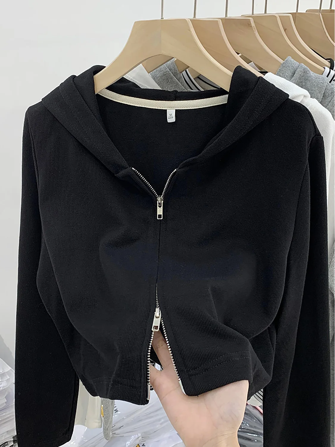 Versatile ort Knitted Jaet with Double Zipper And Cuff Autumn 2025 Women's Faion Casual  Color Long Sve Top