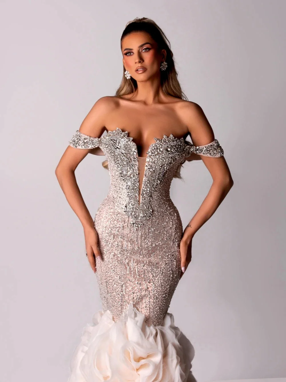 Сексуальное свадебное платье русалки с открытыми плечами, современные платья невесты с кристаллами и бисером, рюшами и блестками, кружевное свадебное платье