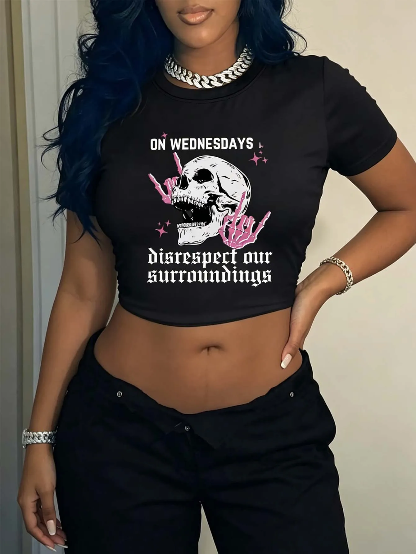 Women's figure-hugging short-sleeved summer top with bone-shaped letters and floral print, Y2K rock street style casual wear