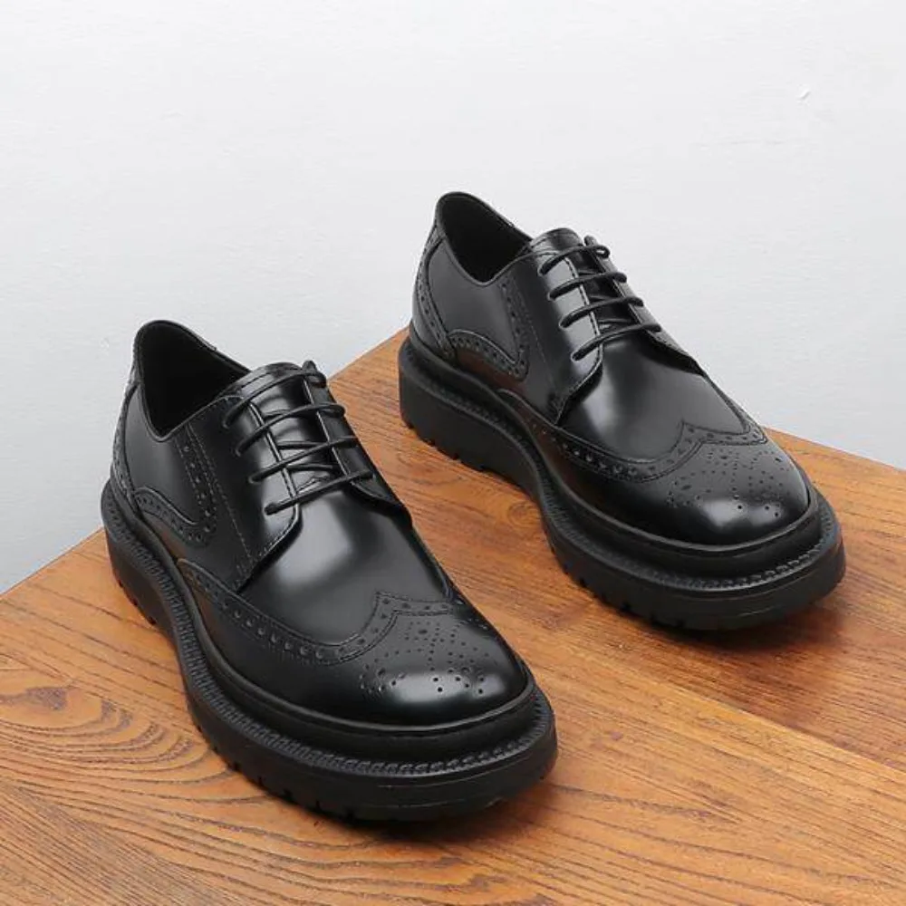 Genuine Leather Brogue Carved Derby Shoes for Men Round Toe Versatile Casual Leather Shoes Trendy Wedding Groom Footwear