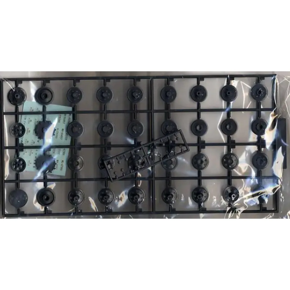 طامية تجميع البلاستيك أطقم منمذجة 35050 الألمانية 8 طن نصف المسار 20 مللي متر مسدس مضاد للطائرات Sd.kfz7/1 1/35