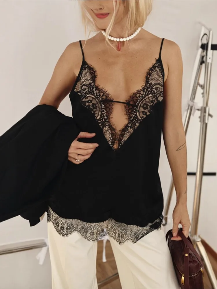 

Sexy Lace Patchwork Sling Tops Women's Fashion Sleeveless Backless Deep V-neck Camisole Vest 2026 New Ladies Solid Outwear mujer