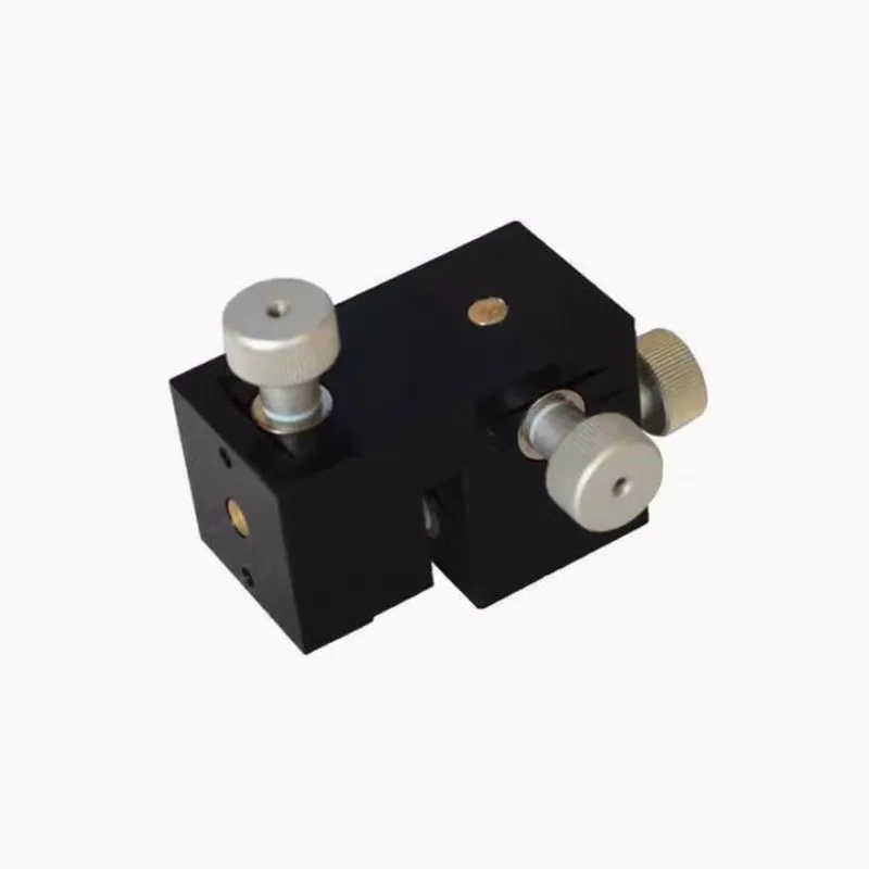 Optical probe positioner with dovetail base (XYZ adjustment, 13mm stroke) - Precision 3-axis manual micro-translation stage