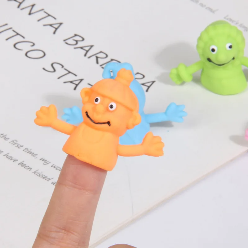 10 Stück Cartoon Finger abdeckung Kinder spielen Haus weichen Gummi kreative Monster Puppen Finger abdeckung Spielzeug Kinderspiel zeug Festival Geschenke