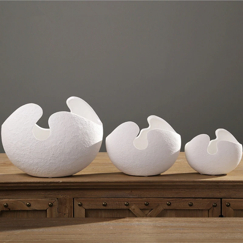 Direct Selling Chinese Jingdezhen Porcelain Vase Creativity Modern Style White Ceramic Vases for Wedding Home Decoration Gift