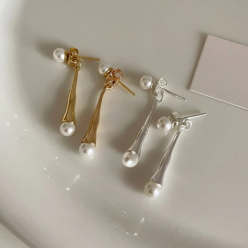 

Fashion Elegant Pear Imitation Pearl Drop Earrings for Women Luxury 925 Silver Needle Ear Accessory Wedding Party Jewelry