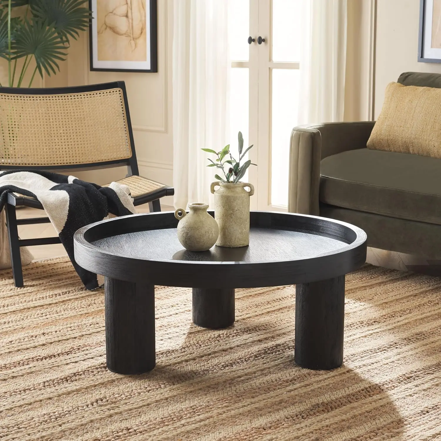 

SAFAVIEH Home Collection Meek Black 3-Leg Round Coffee Table