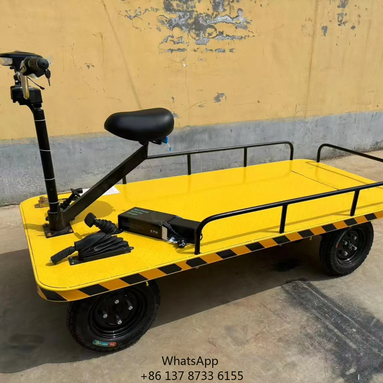 

Heavy Duty 4-Wheel Electric Flatbed Cargo Trolley 800/1000kg Load Capacity Work Platforms Cart