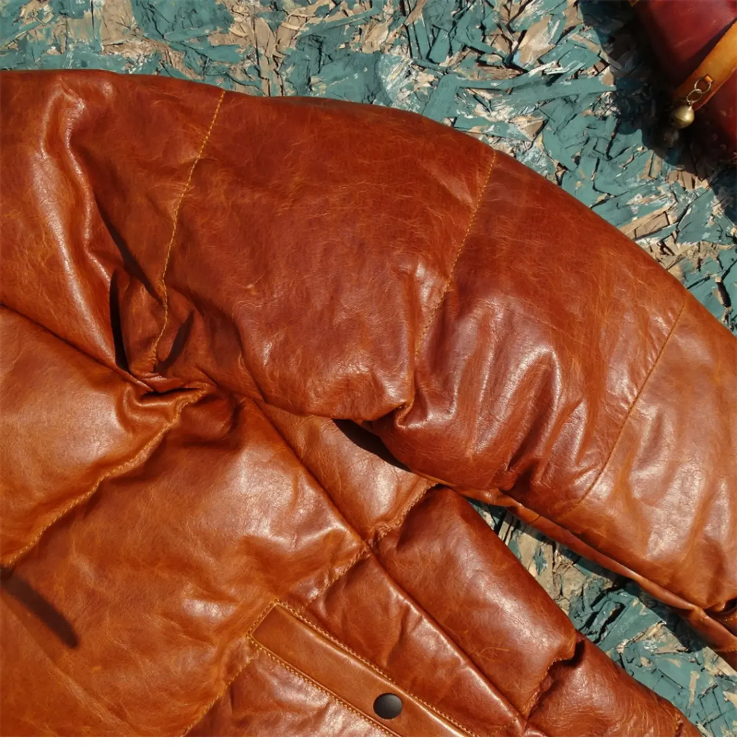 Hooded Oblique Zipper Horseshoe Sleeves Imported Wax Beeswax Color To Make Old Horse Skin Leather Men's Down Jacket.
