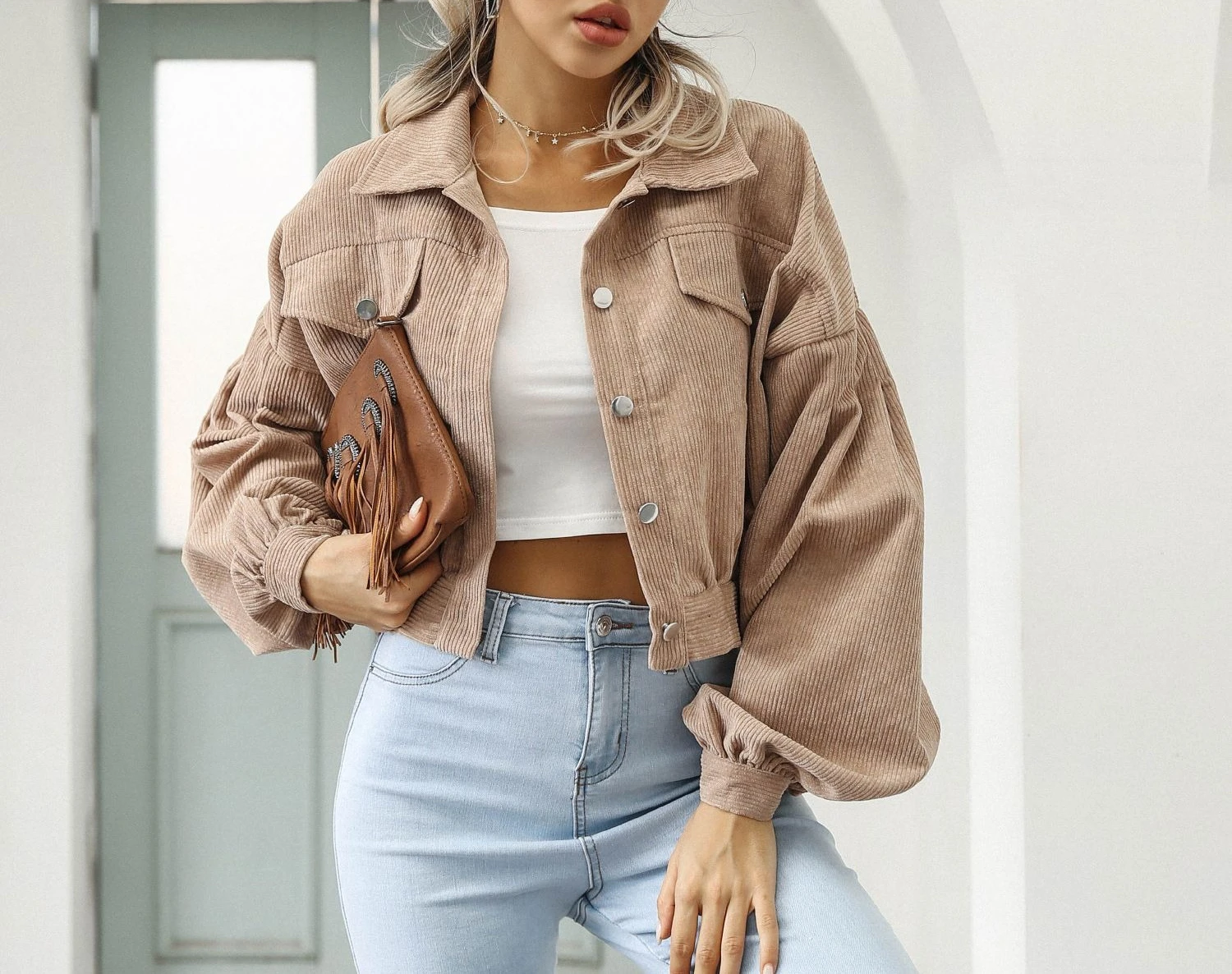 

2025 Casual Lapel Corduroy Jacket Balloon Sleeve Single-breasted Short Coat Women