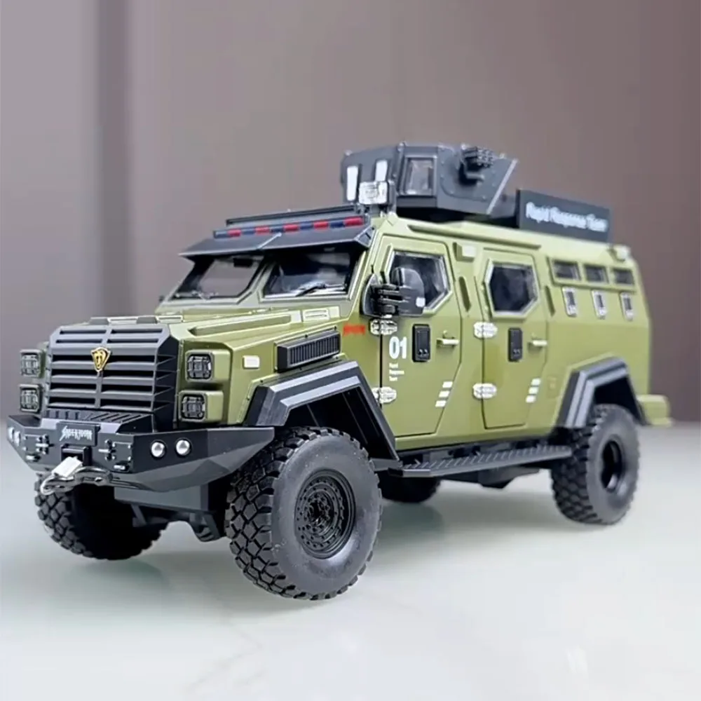 

1:24 Sabertooth Armored Vehices Alloy Toys Diecast Model Front Wheel Steering Doors Opened Sound Light Pull Back Cars Boys Gifts