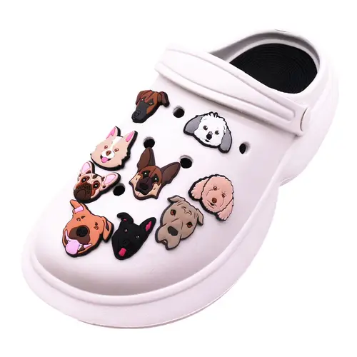 Imagen 2 del producto 1 Uds. De dijes para zapatos de PVC con retrato de perro, bonito Bulldog, caniche, Husky, Malinois, decoraciones para zapatos con cara, diseñador para niños, regalos de fiesta de Navidad