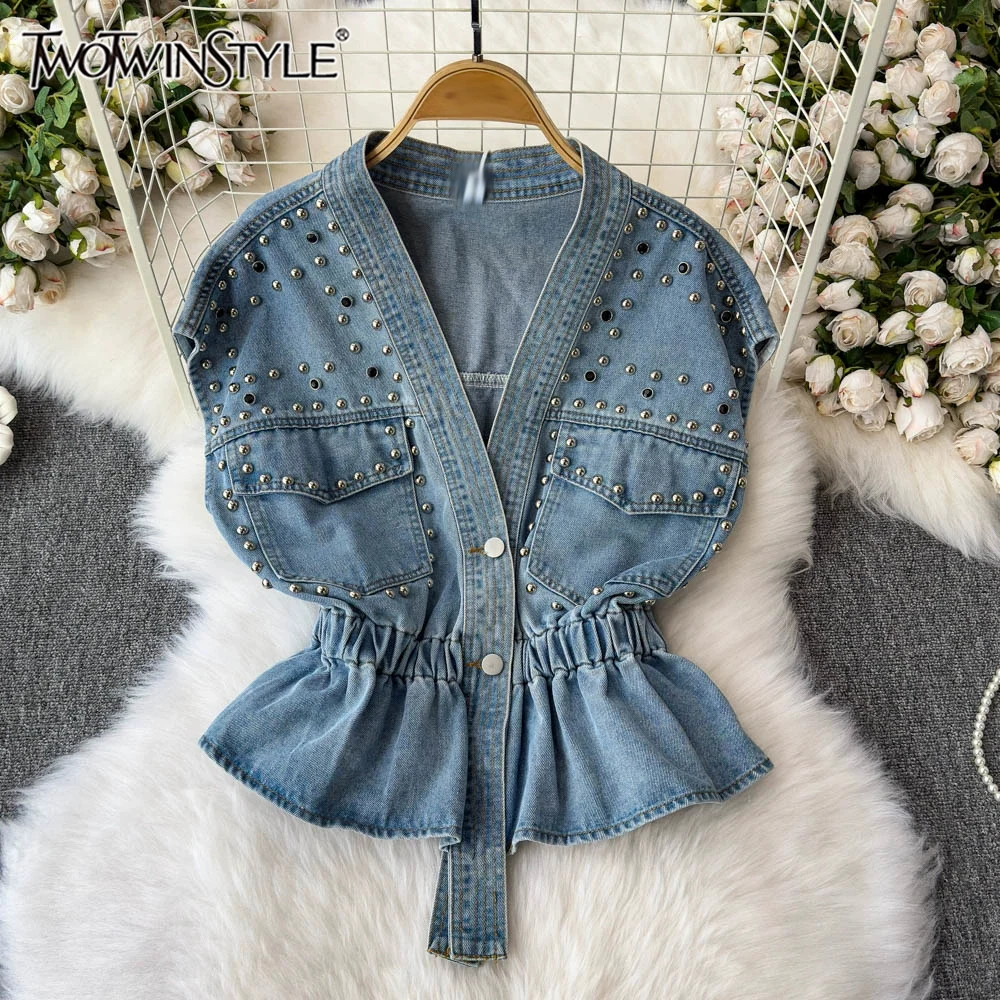 

TWOTWINSTYLE Дизайнерские свободные джинсовые куртки на пуговицах для женщин с v-образным вырезом без рукавов, весеннее повседневное пальто, женский стиль KJA543802
