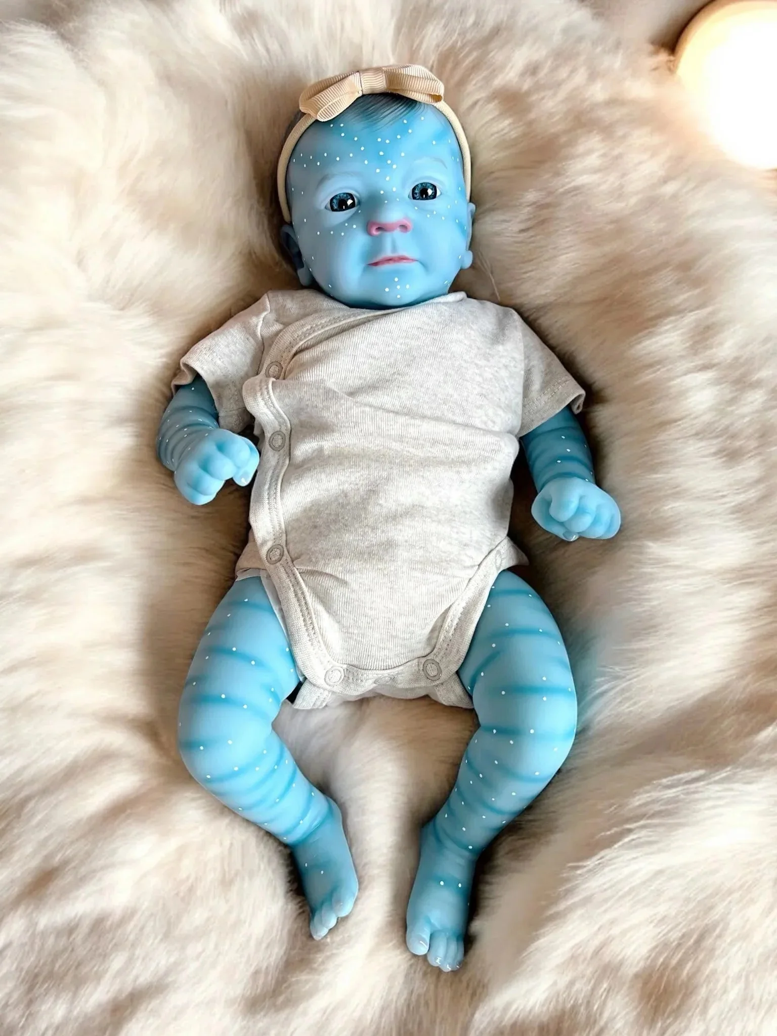 19 pollici Felicia Pelle blu Panno morbido Corpo Reborn Baby Doll Realistico Neonato Strati multipli Pittura Pelle 3D Capelli dipinti a mano